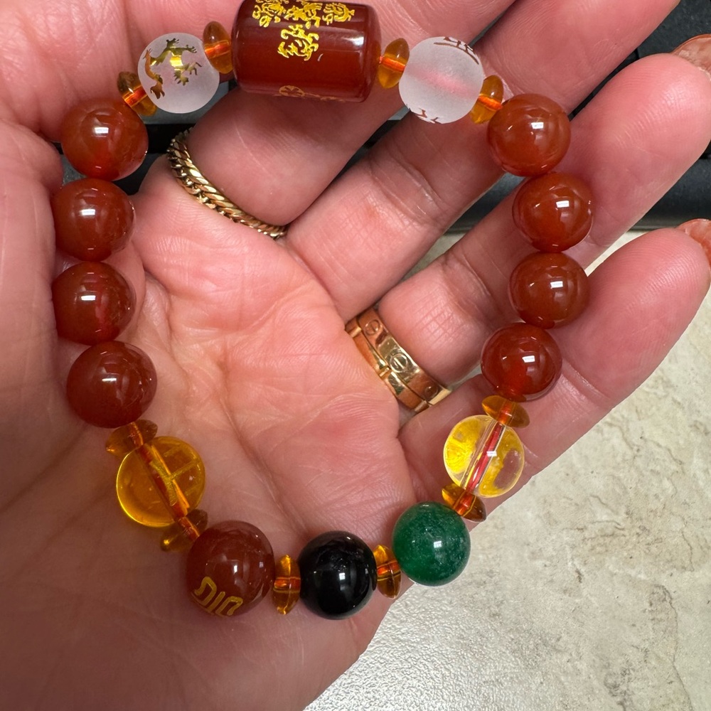 Elegant 5 Elements Beaded Bracelet, represents fundamental energies.